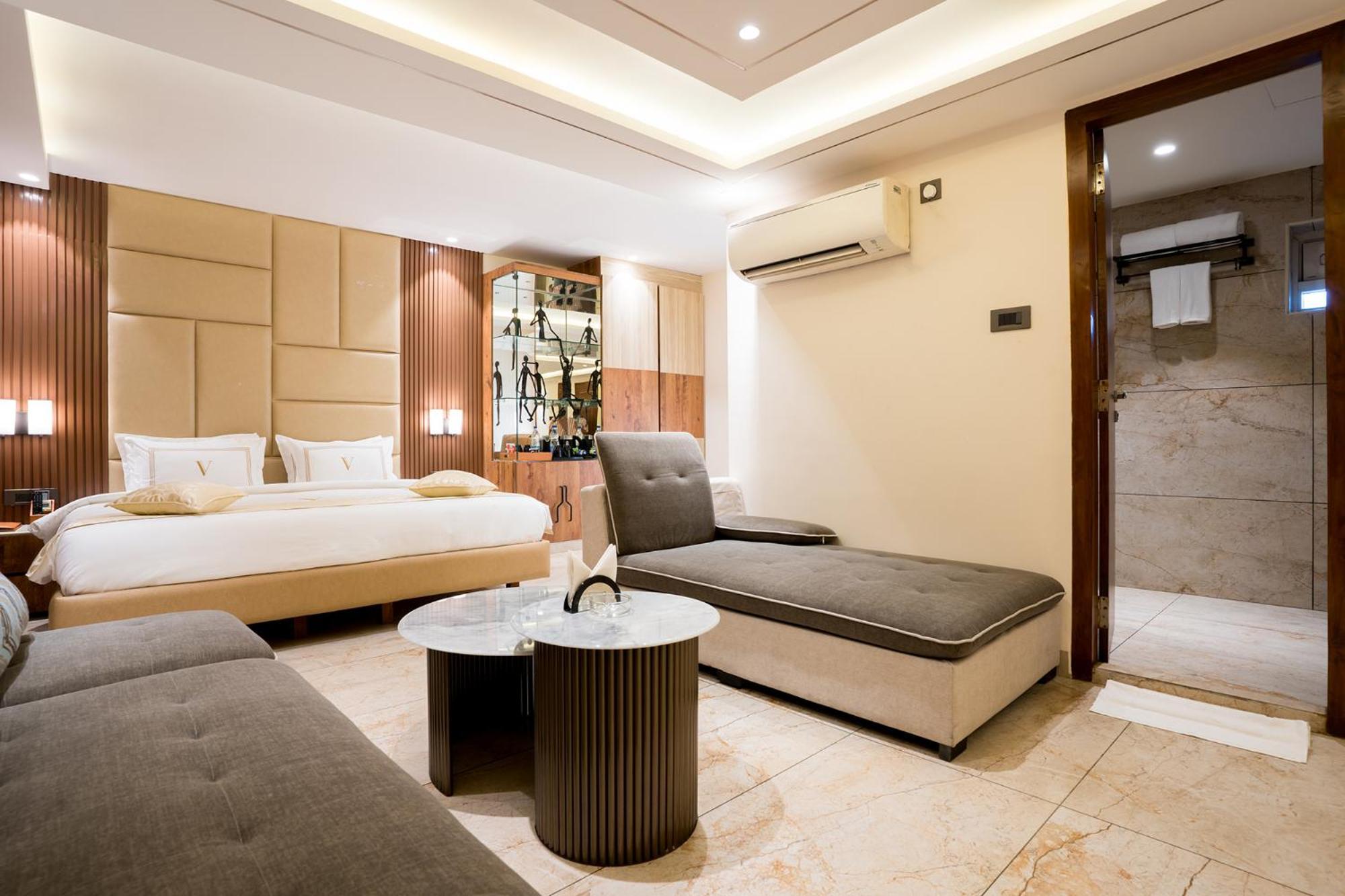 Hotel Oriva Vinflora Residency - Nr Lv Prasad Hospital, Banjara Hills Hyderabad Exterior foto